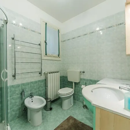 Elisa Piano Terra Con Giardino E Posto Incluso Apartmán Caorle